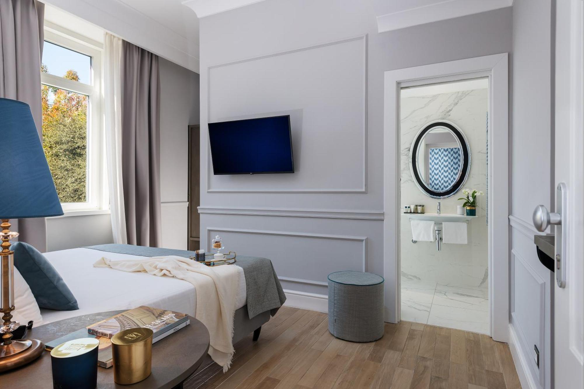 Hotel La Ville Rome Exterior photo